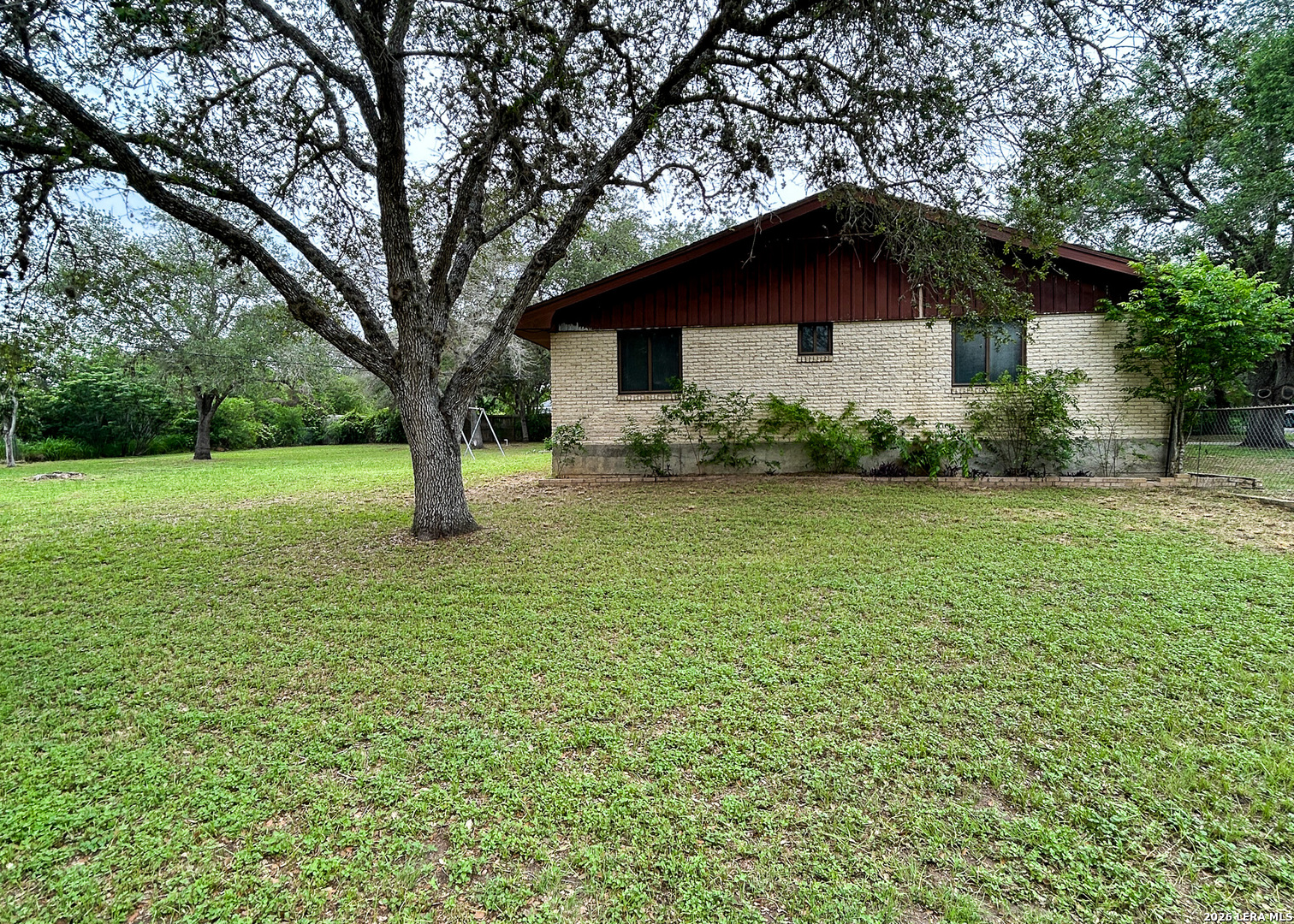 5121 Star Trek Beeville TX 78102