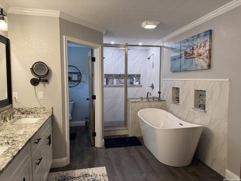 116 S Bluebonnet Drive Uvalde TX 78801