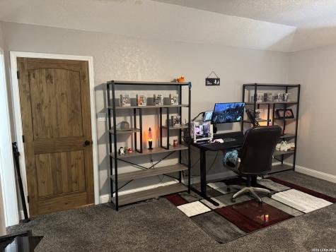 116 S Bluebonnet Drive Uvalde TX 78801