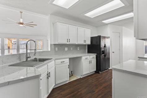 11727 Turtle Lake Houston TX 77064