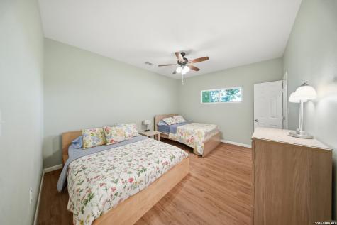 1276 River Trail Seguin TX 78155