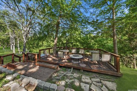 1276 River Trail Seguin TX 78155