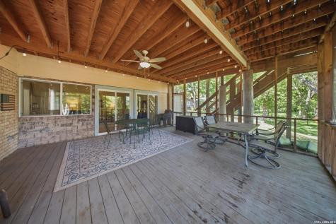 1276 River Trail Seguin TX 78155