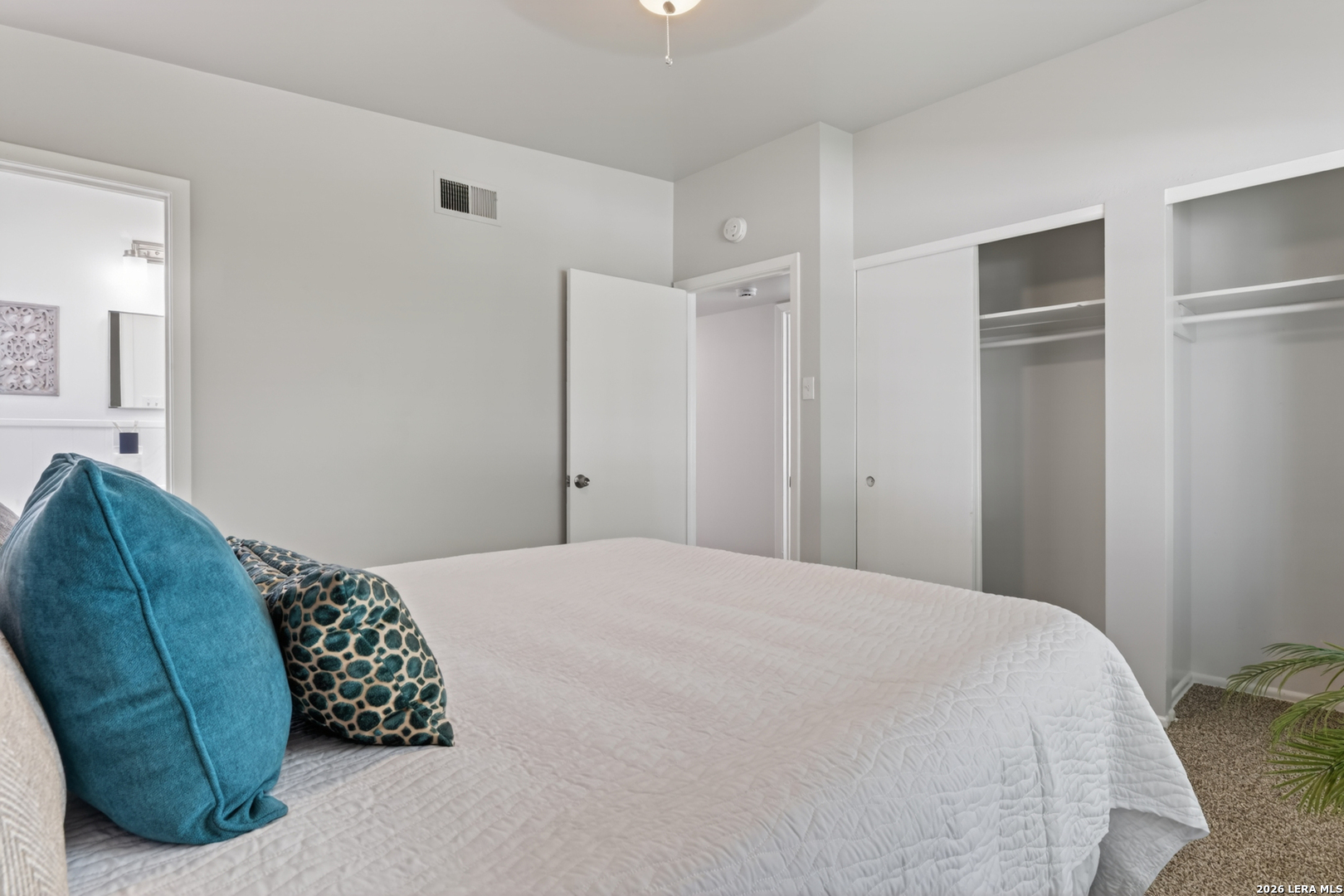 1015 Mount Serolod Drive San Antonio TX 78213