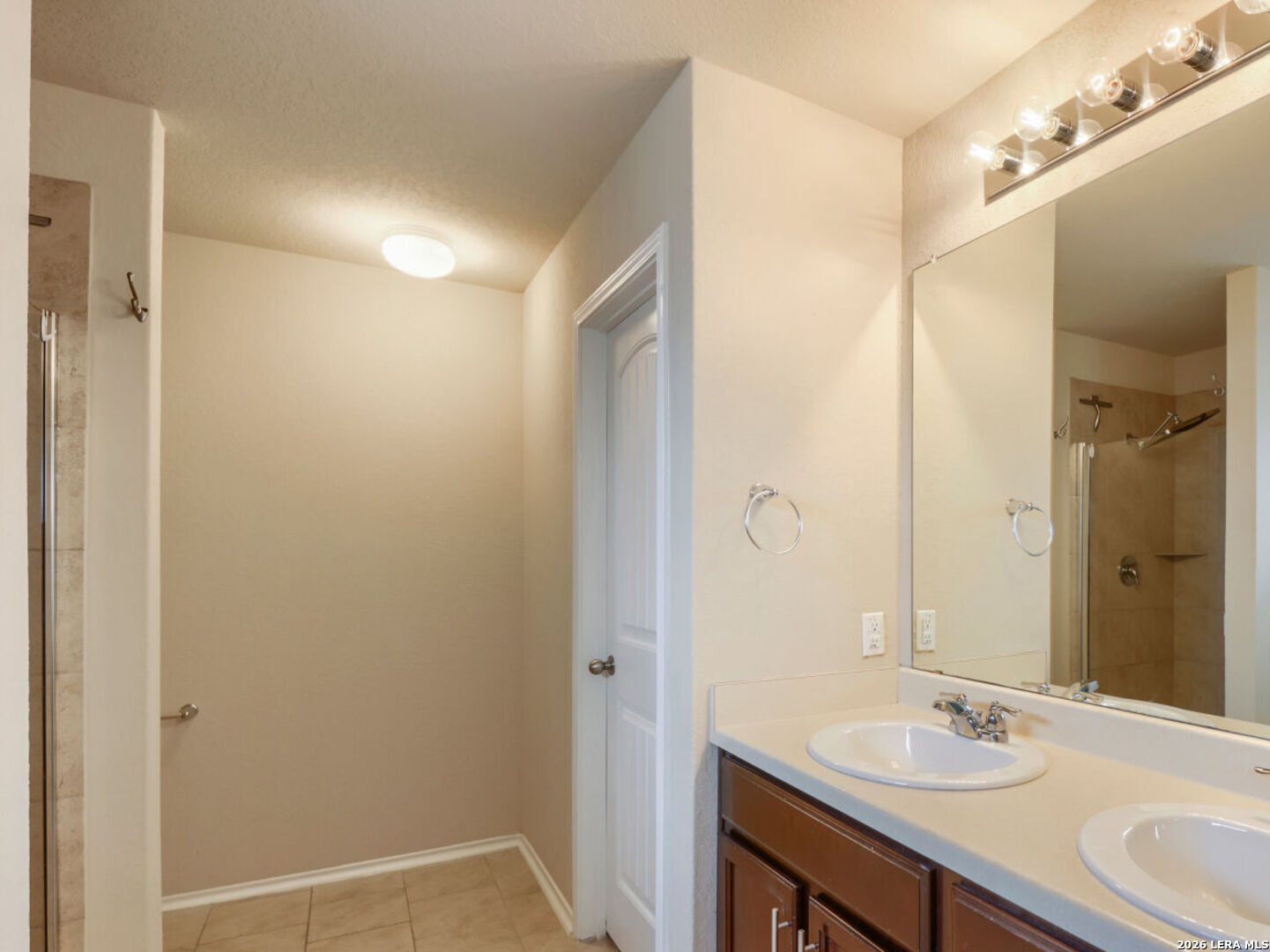 1607 Tree Run San Antonio TX 78245