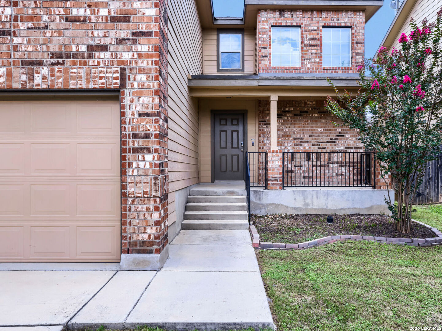 1607 Tree Run San Antonio TX 78245
