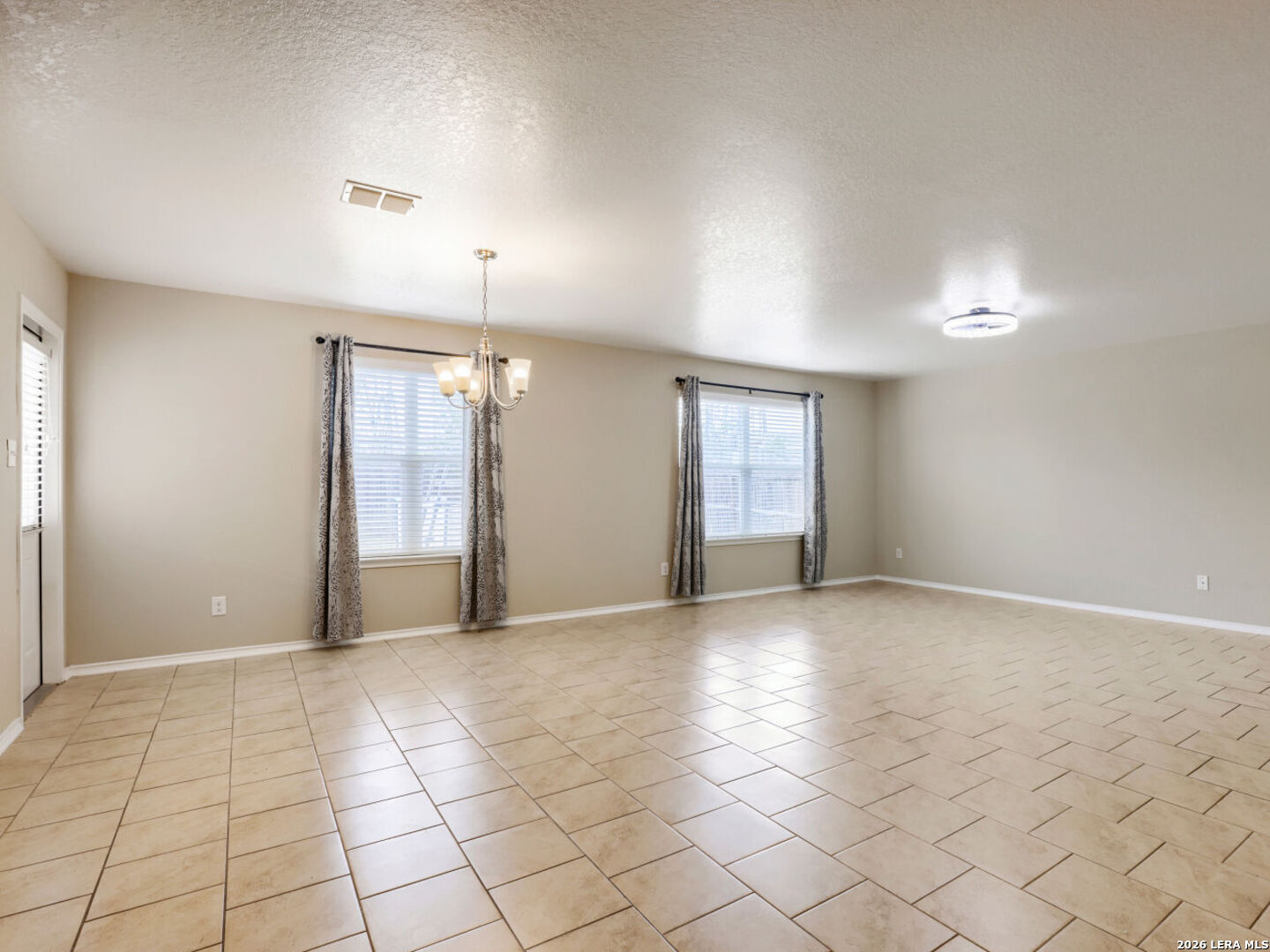 1607 Tree Run San Antonio TX 78245