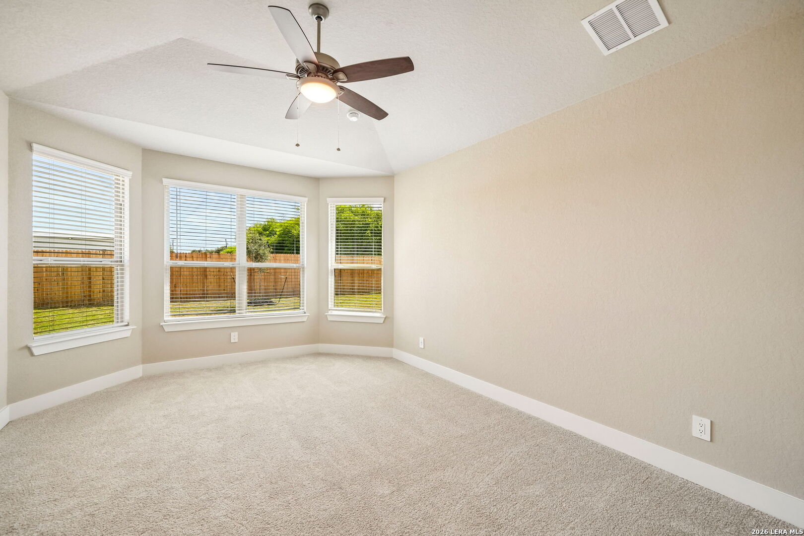 6435 Prince Howard San Antonio TX 78239