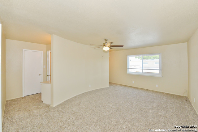 6607 Crown Ridge San Antonio TX 78239