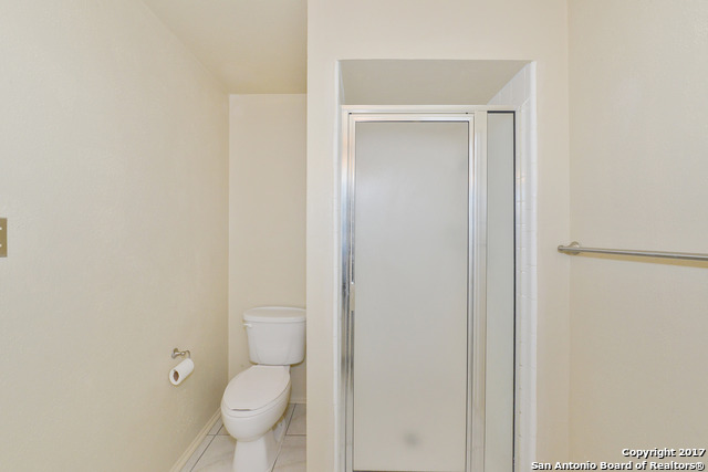 6607 Crown Ridge San Antonio TX 78239