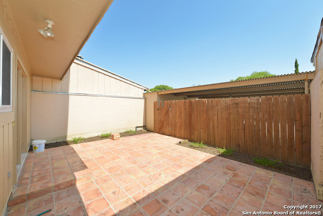 6607 Crown Ridge San Antonio TX 78239