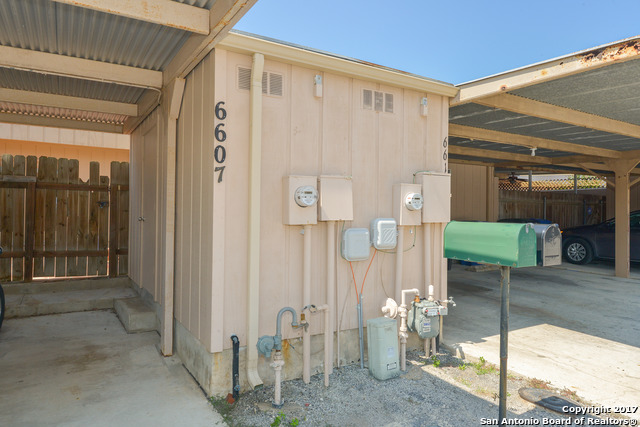 6607 Crown Ridge San Antonio TX 78239