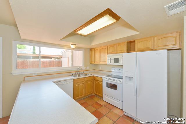 6607 Crown Ridge San Antonio TX 78239