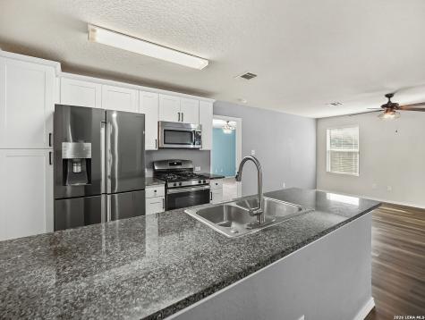 7707 Nopalitos Cove San Antonio TX 78239