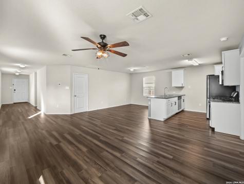 7707 Nopalitos Cove San Antonio TX 78239
