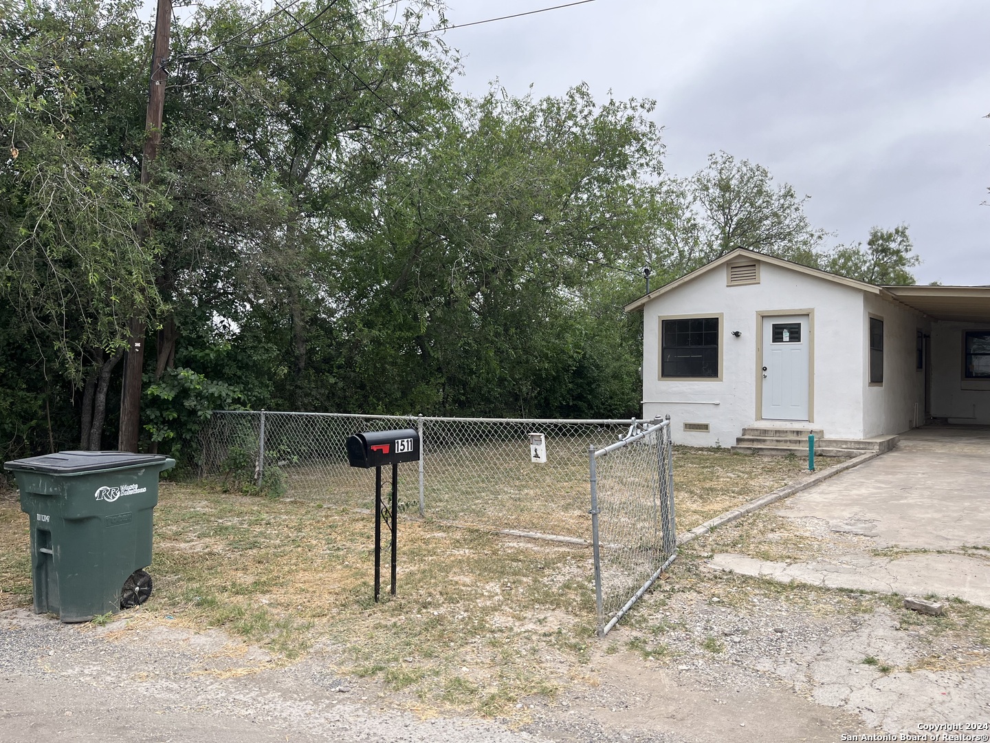 1511 W Martin Street Del Rio TX 78840