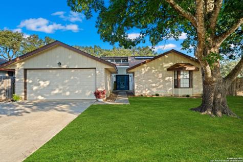 102 Hughs Street Boerne TX 78006