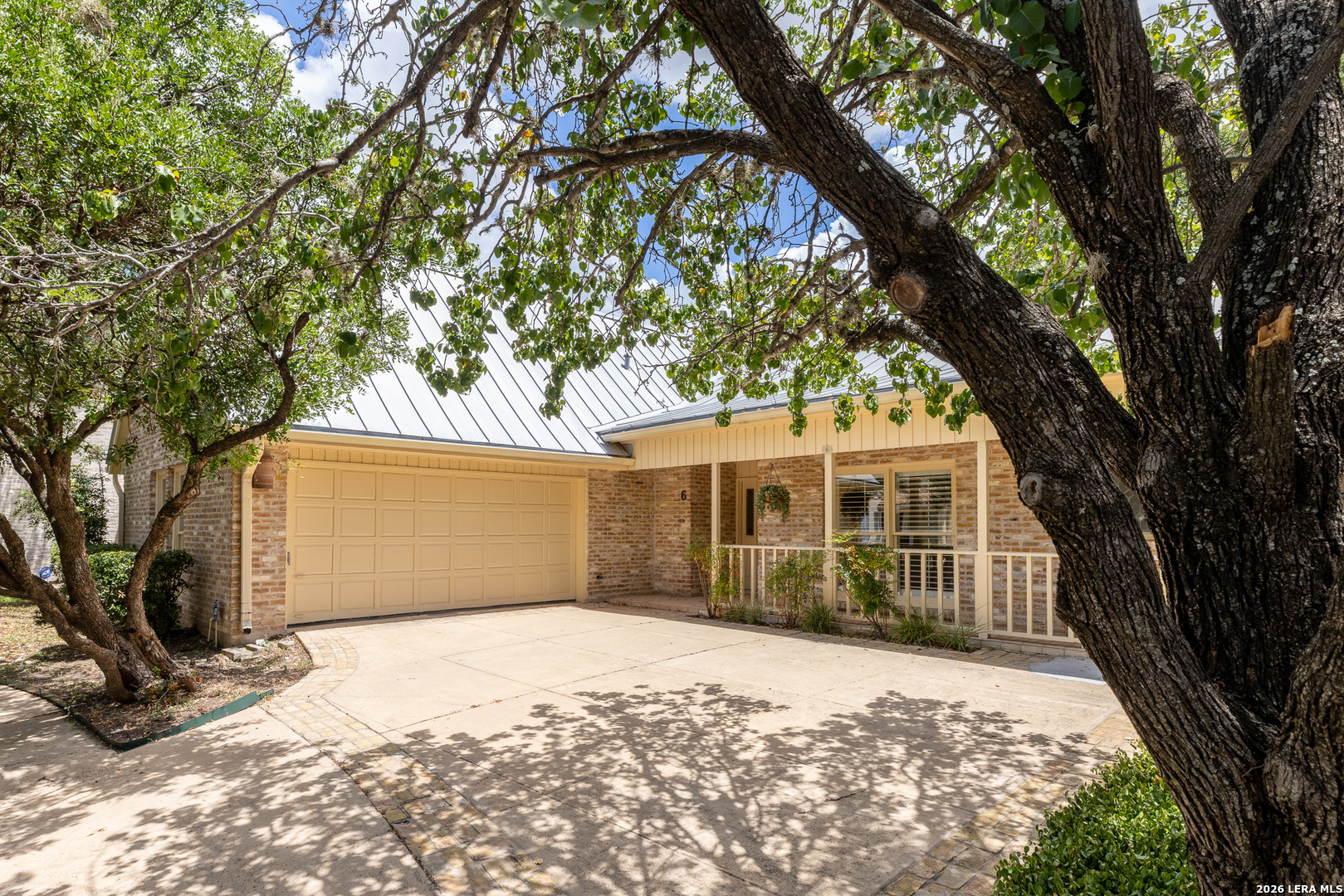6 Cottesmore Court San Antonio TX 78218