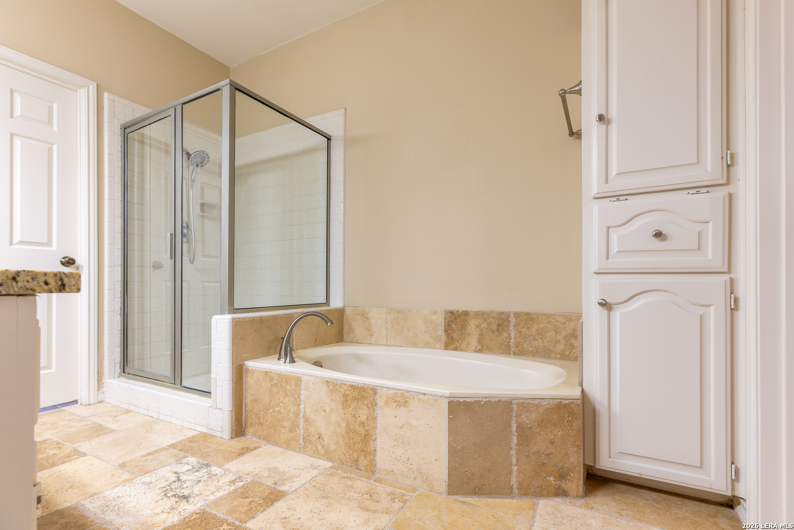 6 Cottesmore Court San Antonio TX 78218