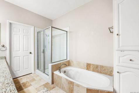 6 Cottesmore Court San Antonio TX 78218