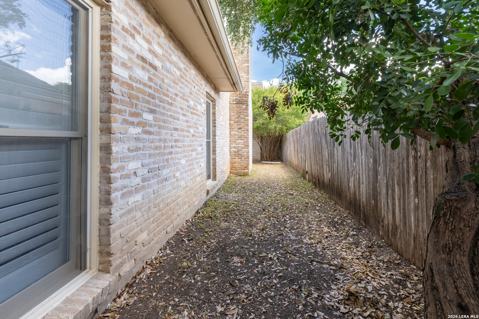 6 Cottesmore Court San Antonio TX 78218