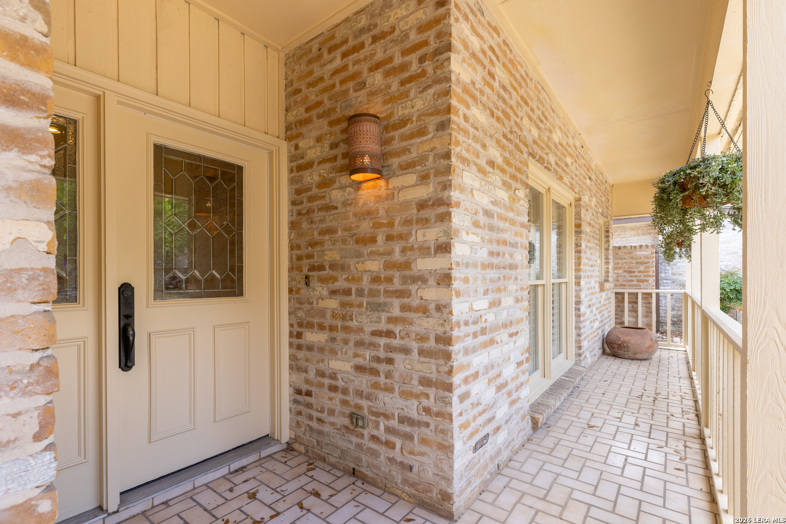 6 Cottesmore Court San Antonio TX 78218