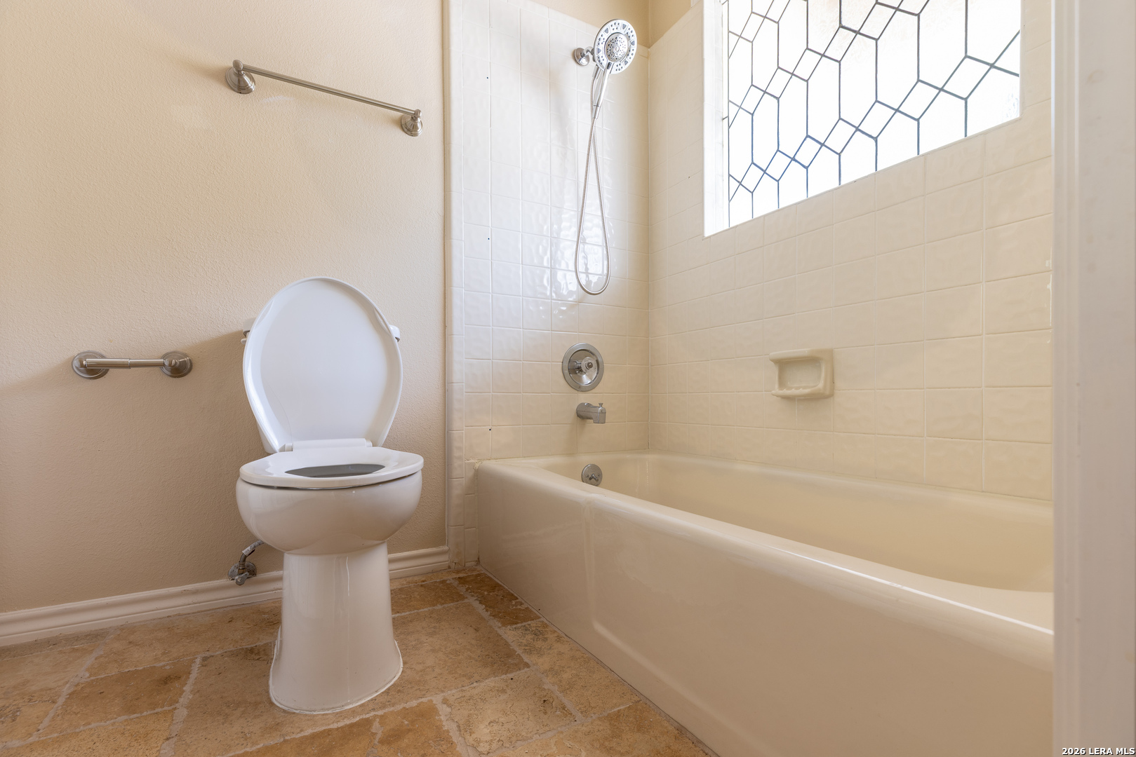6 Cottesmore Court San Antonio TX 78218