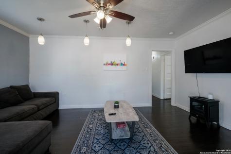 902 Fair San Antonio TX 78223