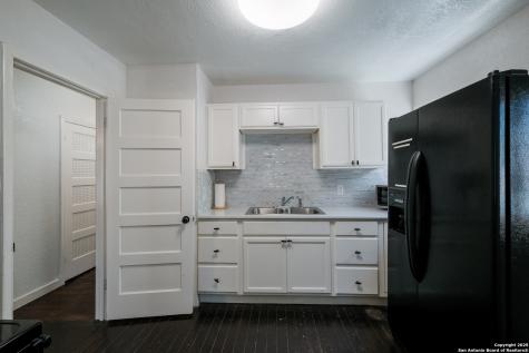 902 Fair San Antonio TX 78223