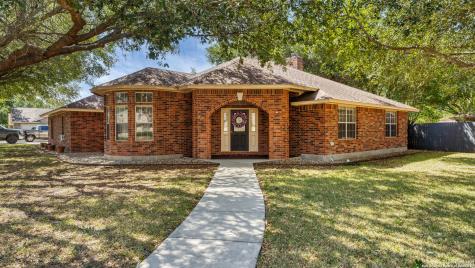 607 Topaz Avenue Seguin TX 78155