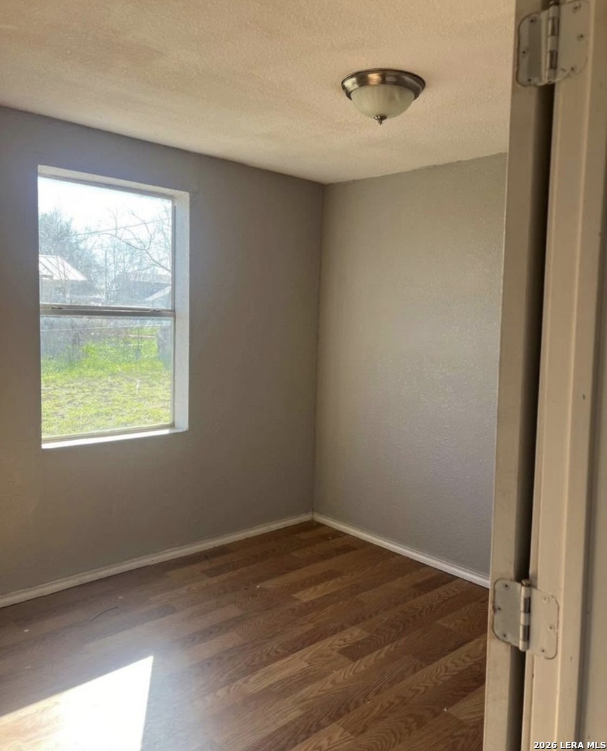 416 E Curtis Dilley TX 78017