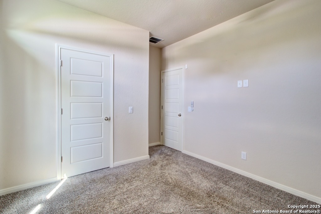 317 Sika Schertz TX 78108