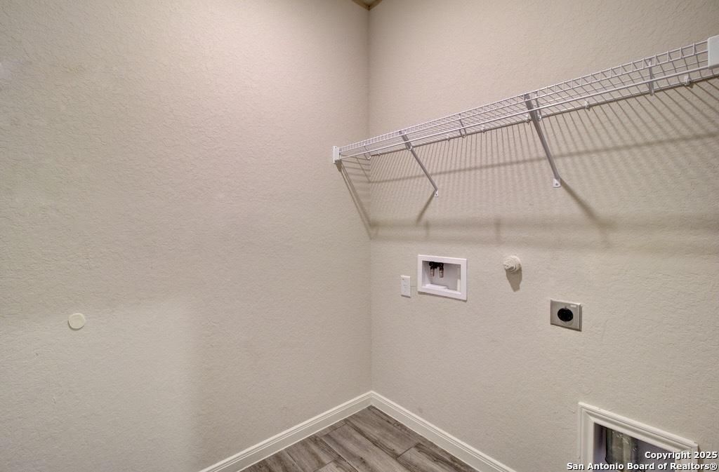 317 Sika Schertz TX 78108