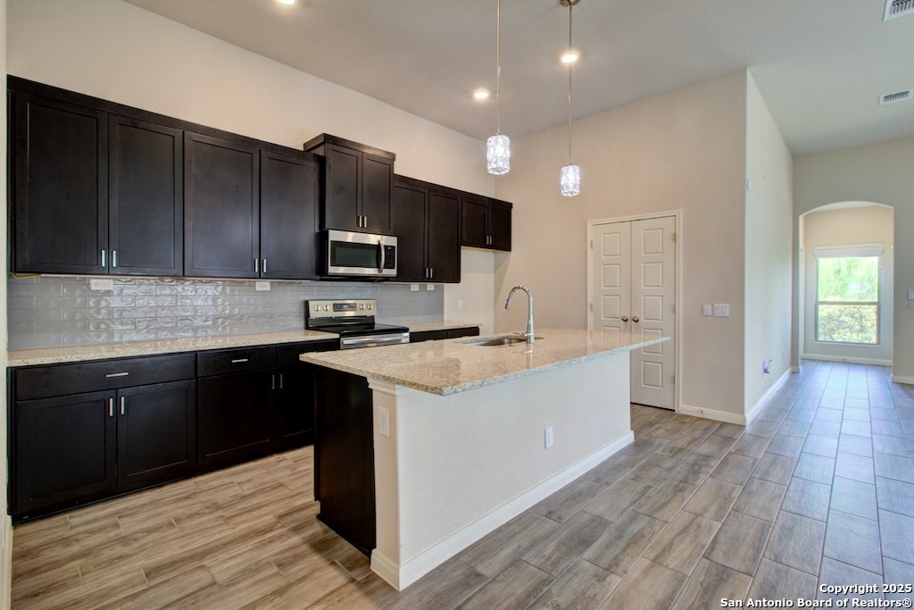 317 Sika Schertz TX 78108