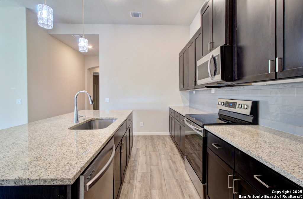 317 Sika Schertz TX 78108