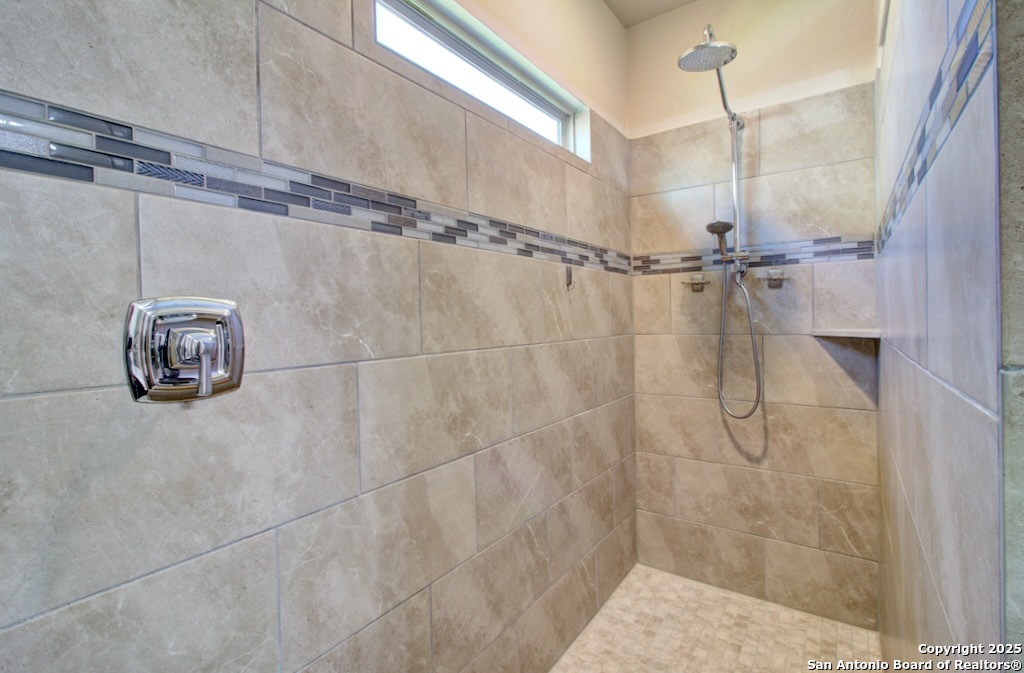 317 Sika Schertz TX 78108