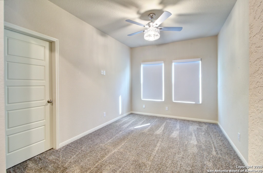 317 Sika Schertz TX 78108