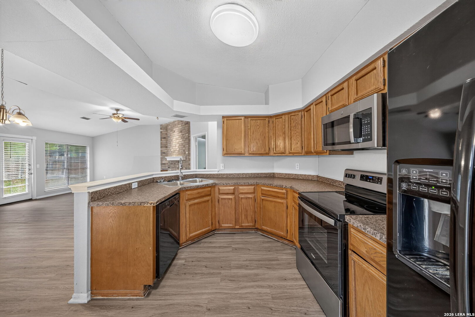 10139 Trappers Ridge Converse TX 78109