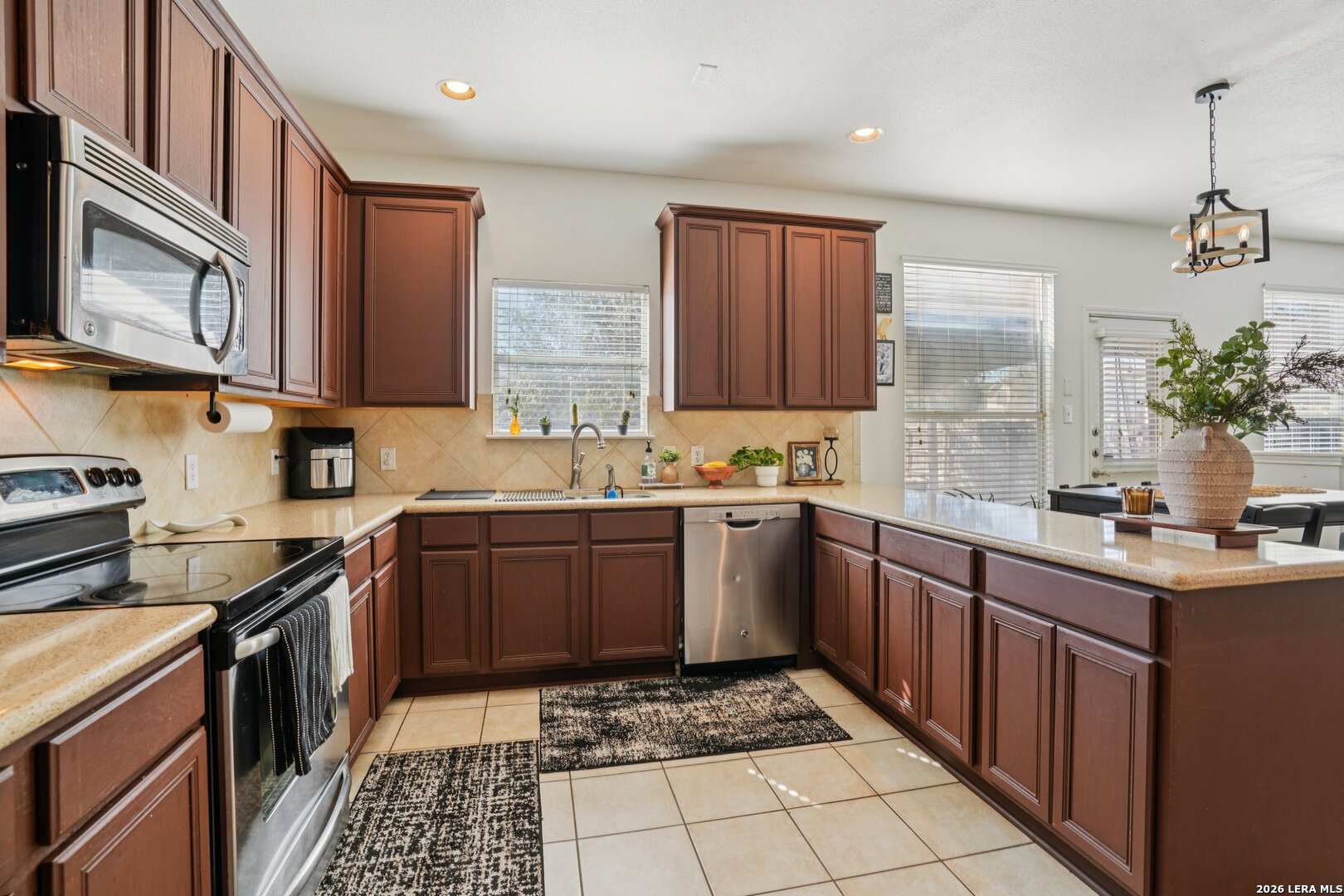545 Celtic Ash Schertz TX 78108