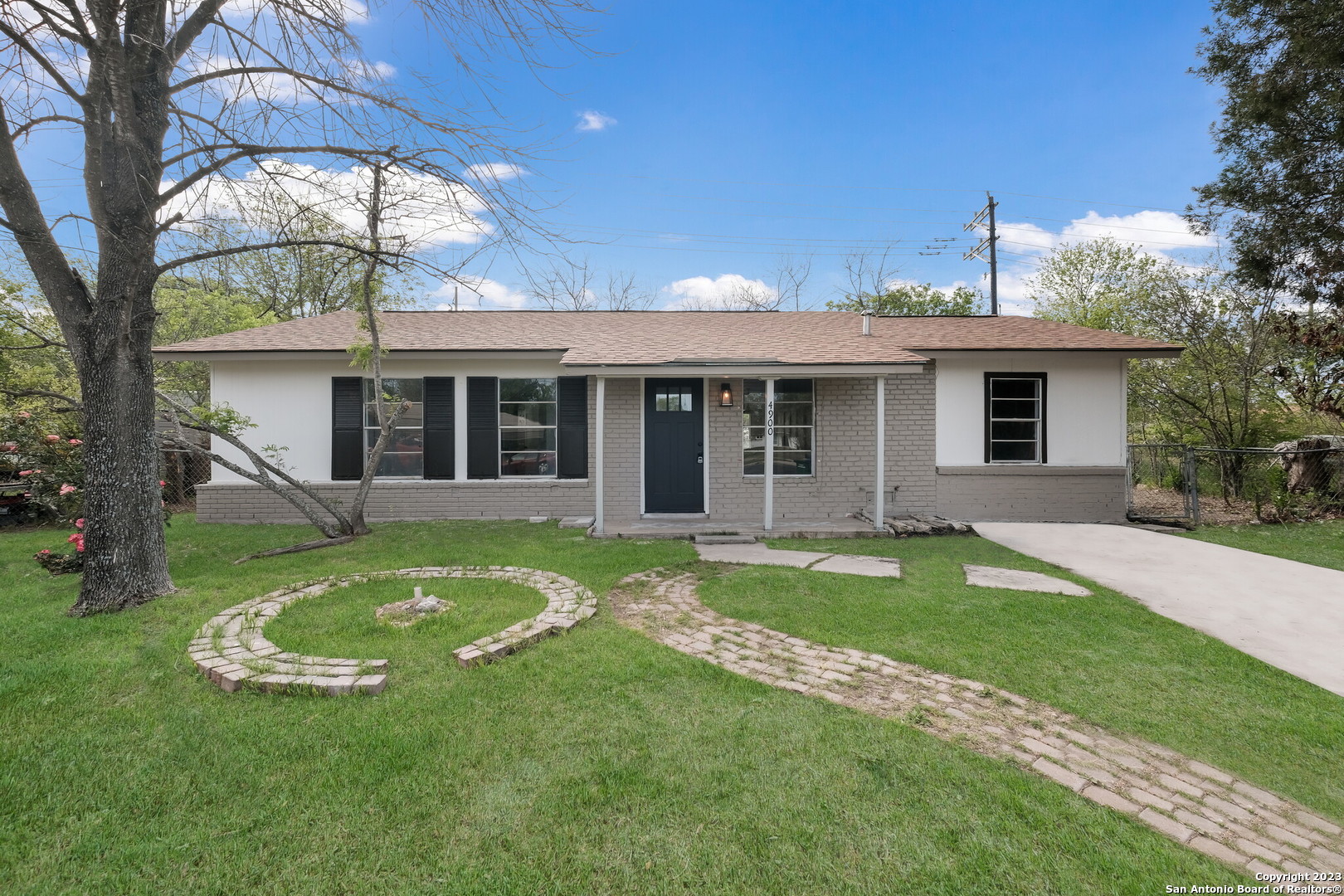 4900 Huntsmoor Court San Antonio TX 78220