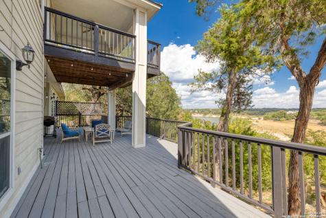 1761 Lakeside W Canyon Lake TX 78133