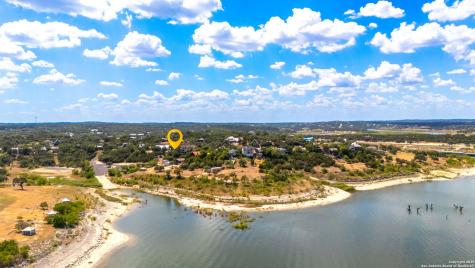 1761 Lakeside W Canyon Lake TX 78133