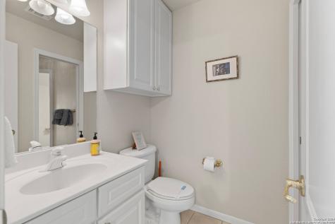 1761 Lakeside W Canyon Lake TX 78133