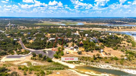 1761 Lakeside W Canyon Lake TX 78133