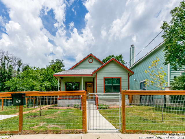 607 Dawson Street San Antonio TX 78202