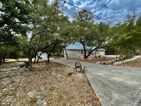 781 Lorne Road Canyon Lake TX 78133