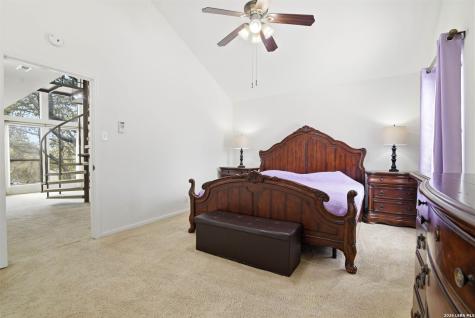 1739 Royal Crescent San Antonio TX 78231