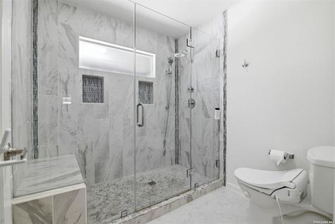 1739 Royal Crescent San Antonio TX 78231