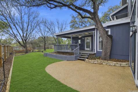 1739 Royal Crescent San Antonio TX 78231