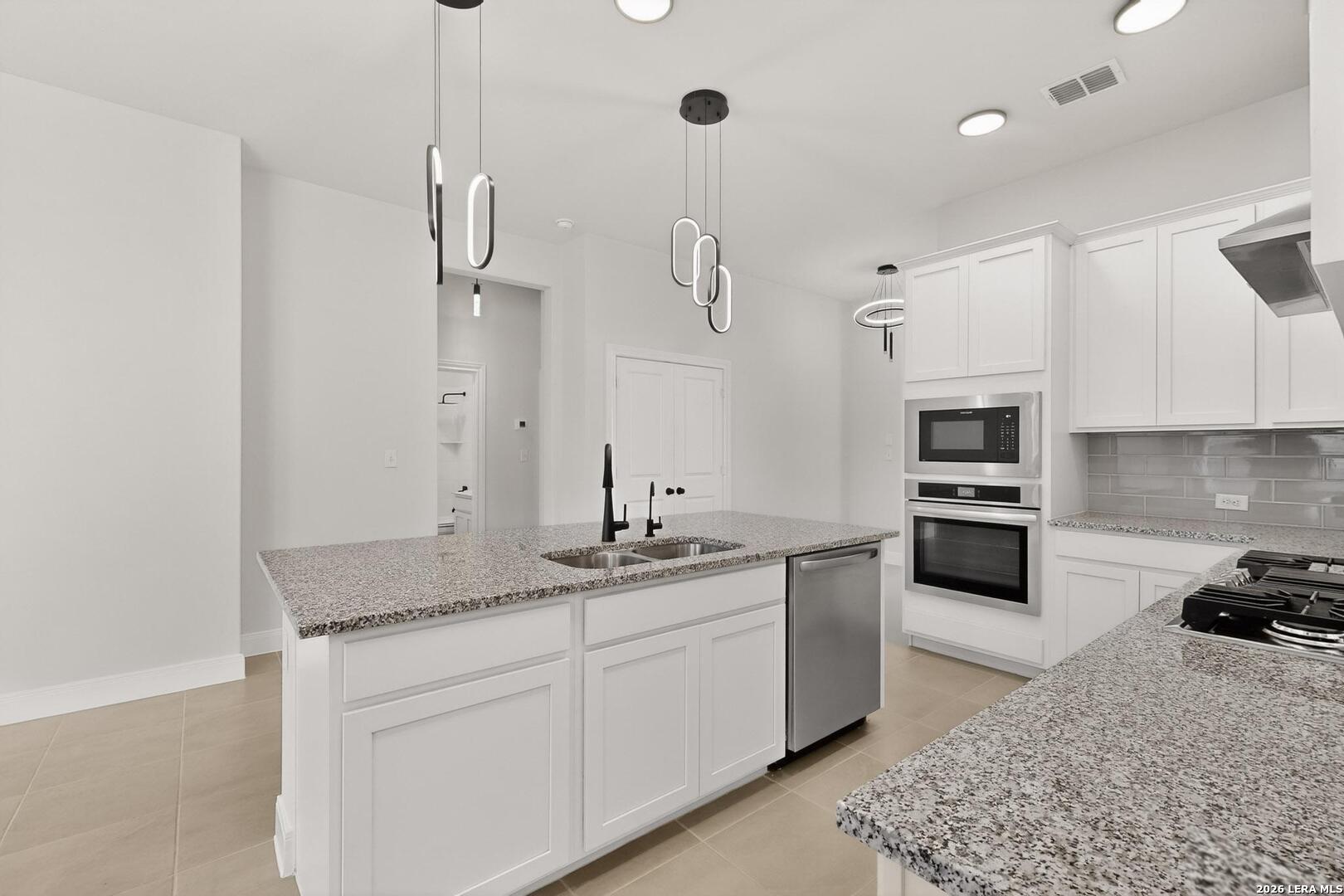 12684 Cotorra Springs San Antonio TX 78254